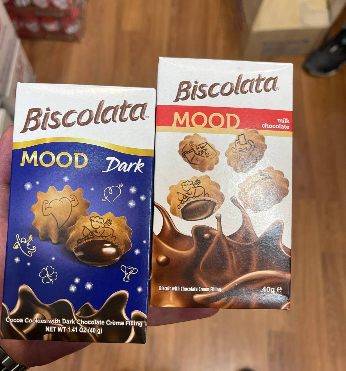 بیسکویت با مغز شکلاتی استیکس بیسکولاتا - 40 گرم 12تایی